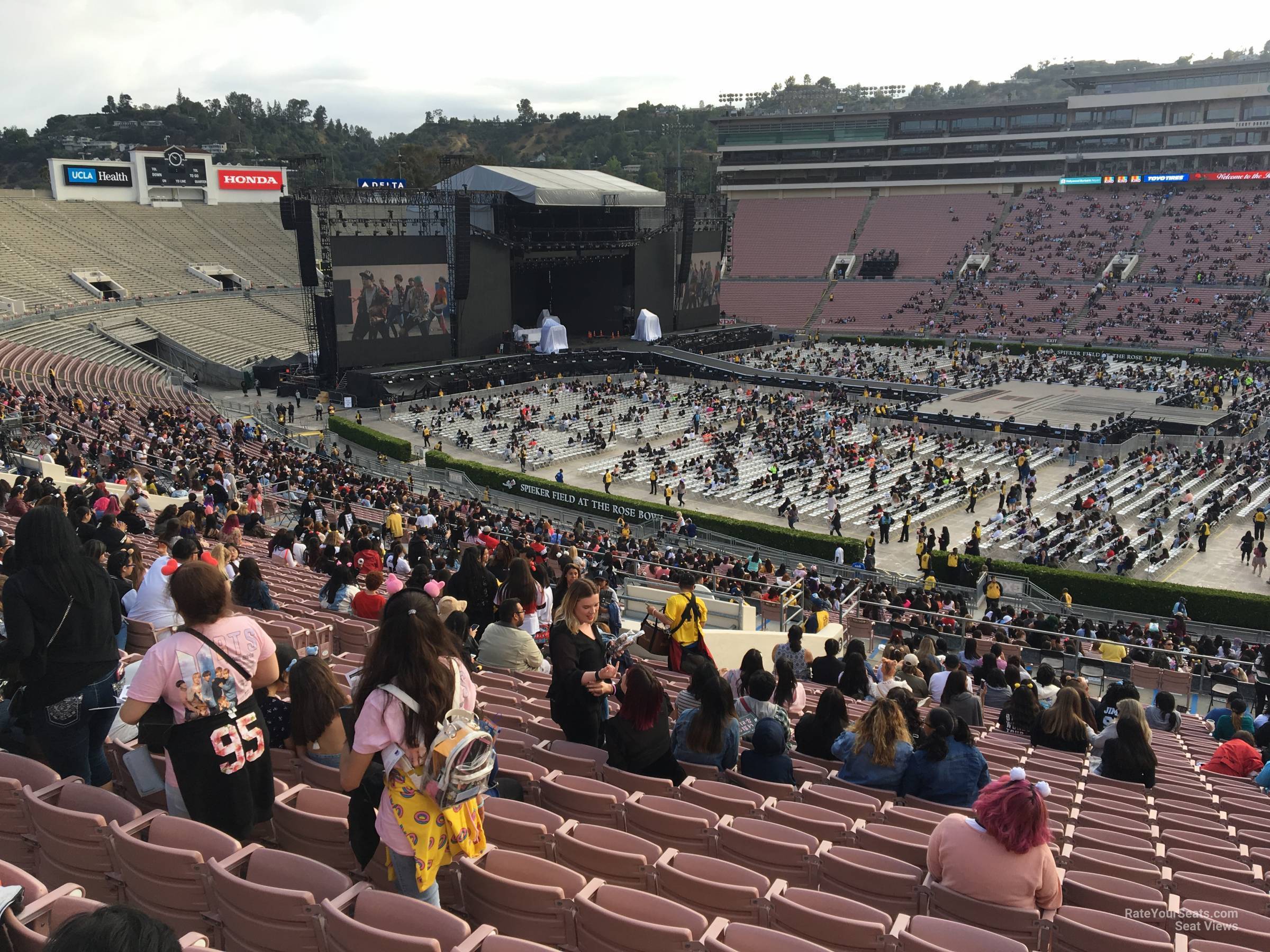 Section 7 at Rose Bowl Stadium RateYourSeats