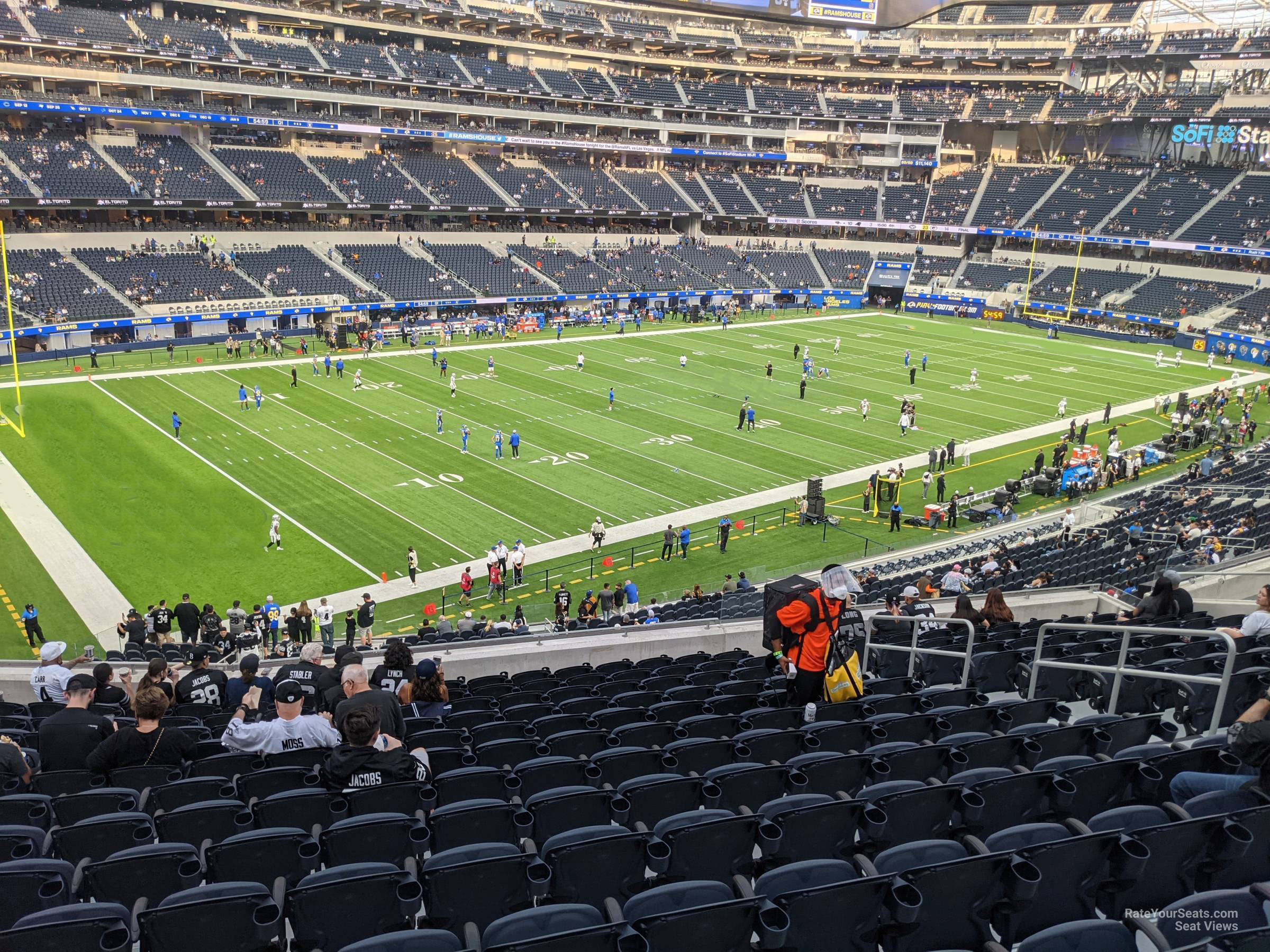 SoFi Stadium – Los Angeles Rams