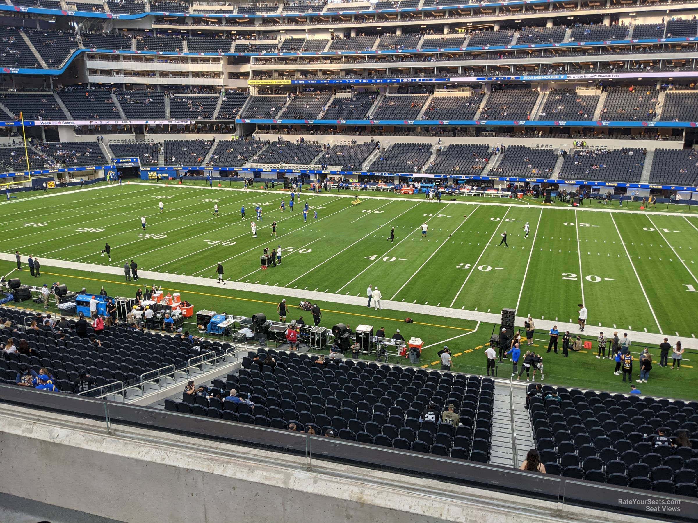 La RAMS Vs RAIDERS @SOFI STADIUM Sat Aug 21st Section 421 Row 3 Seat 3-4⁴  for Sale in Buena Park, CA - OfferUp