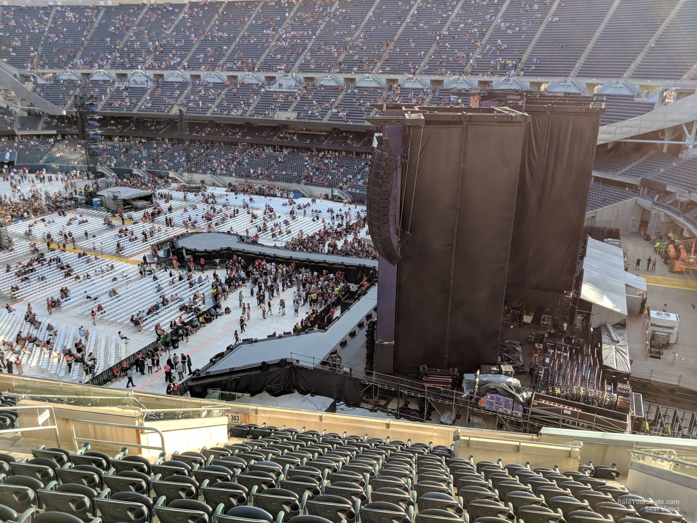 Soldier Field Section 303 Concert Seating - RateYourSeats.com