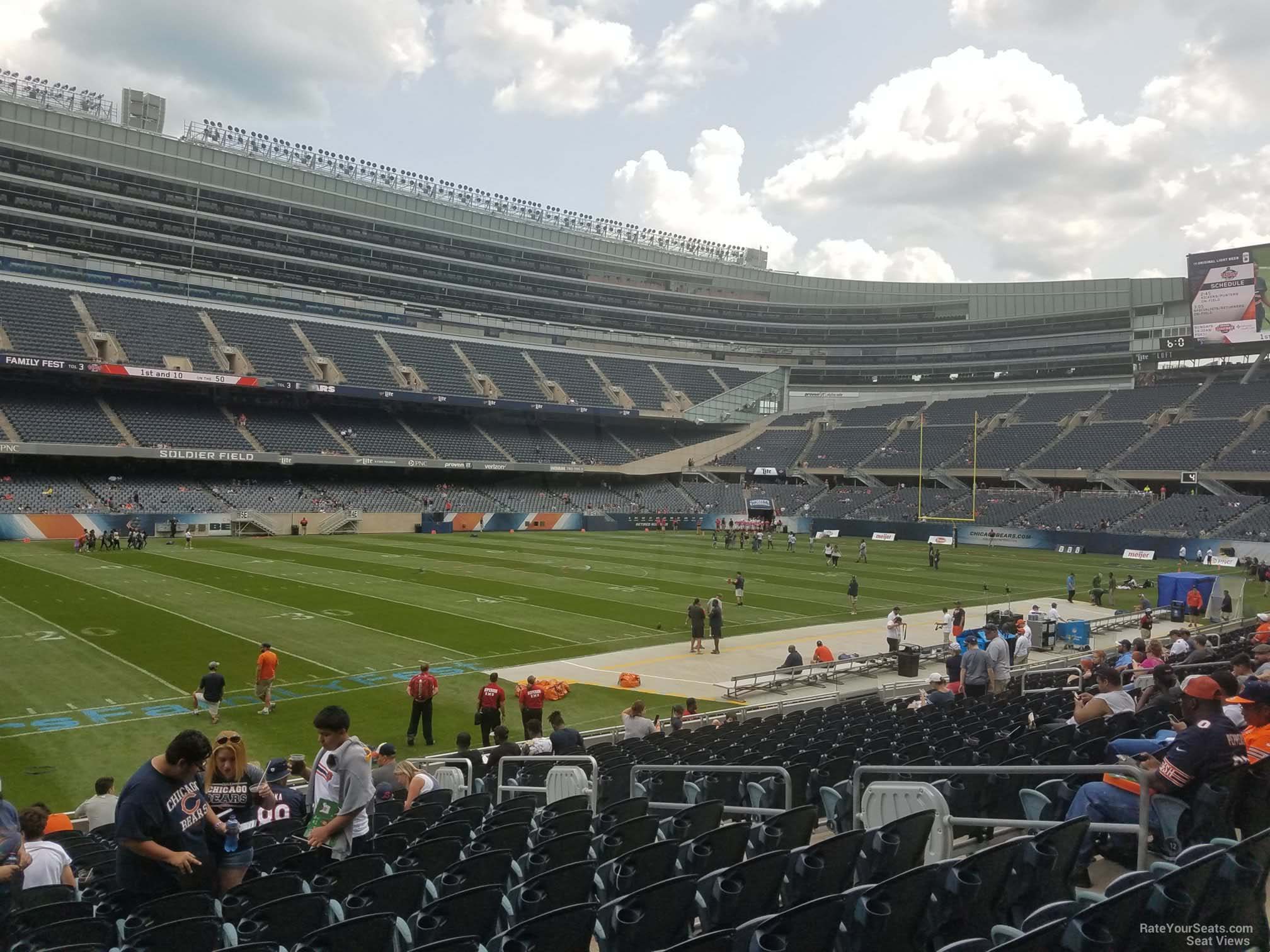 Soldier Field Section 142 - Chicago Bears - Rateyourseats.com