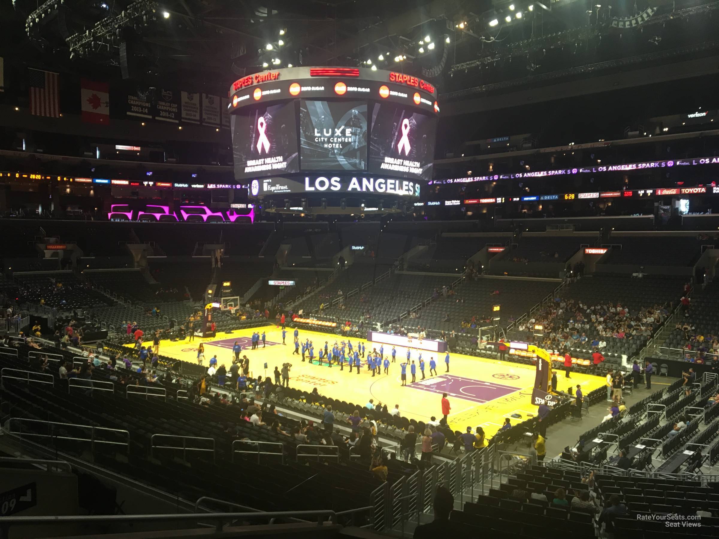 Staples Center Premier 11 - Clippers/Lakers - RateYourSeats.com