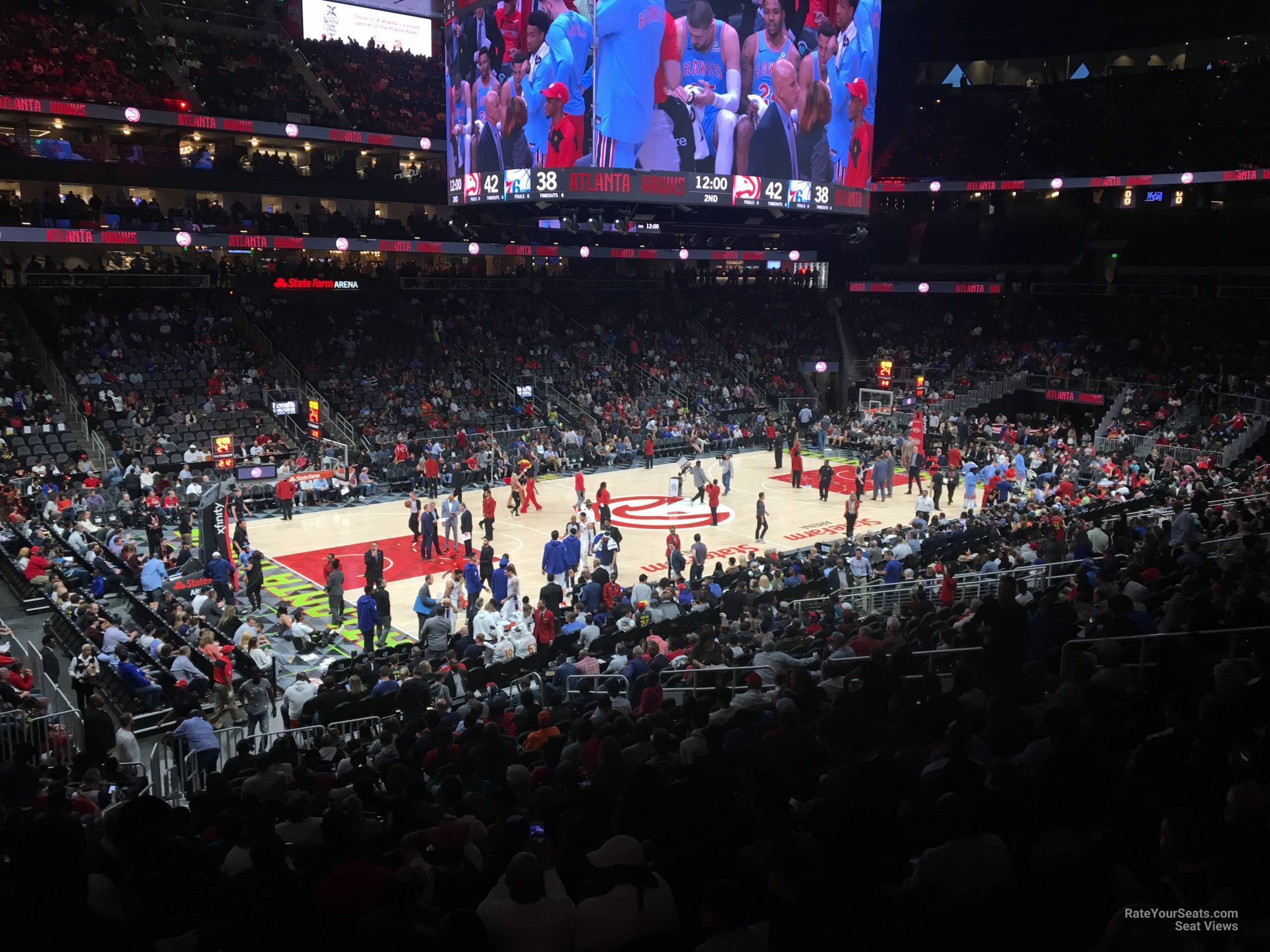 Section 121 at State Farm Arena - Atlanta Hawks - RateYourSeats.com