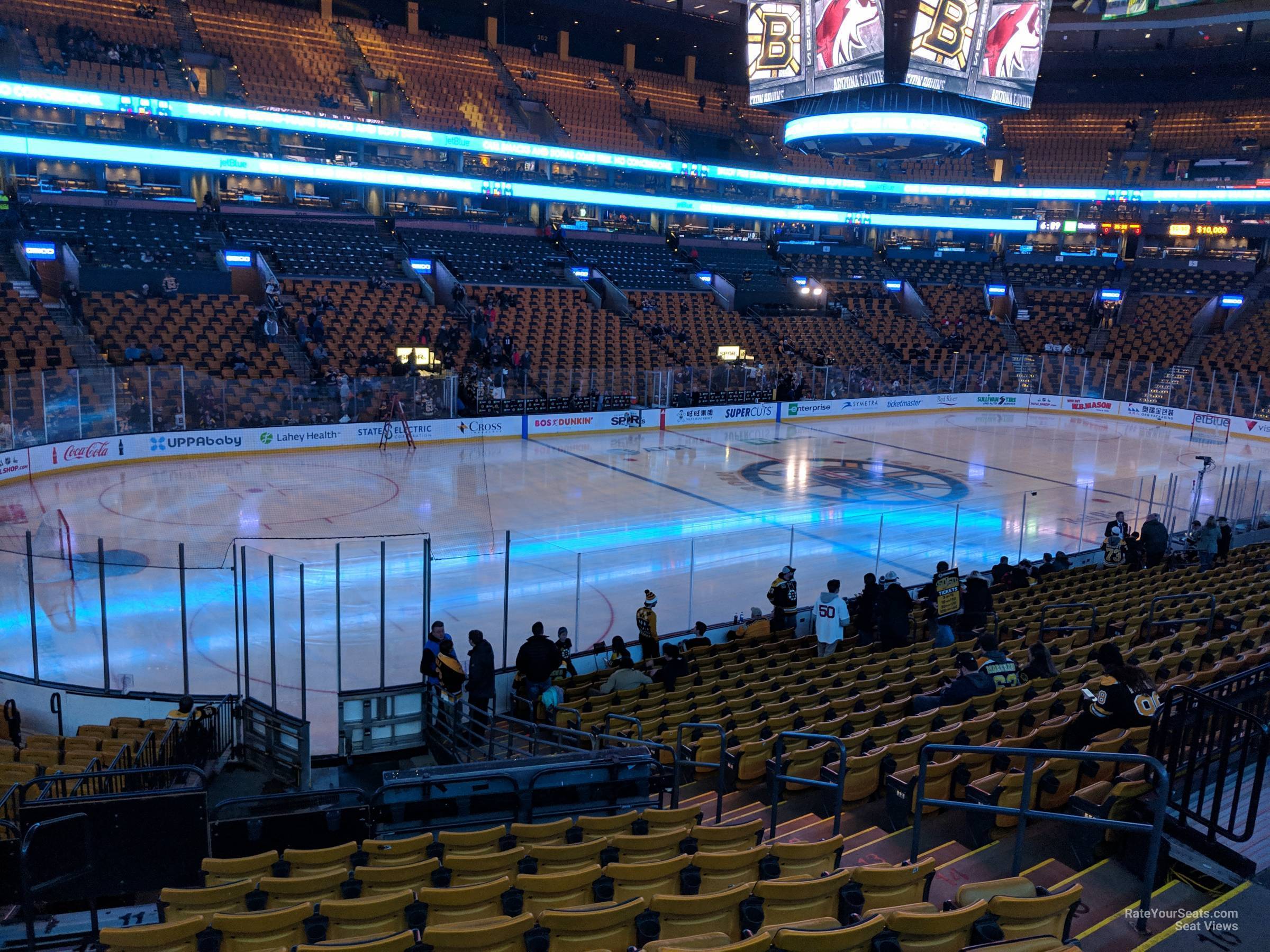 TD Garden Loge 15 - Boston Bruins - RateYourSeats.com