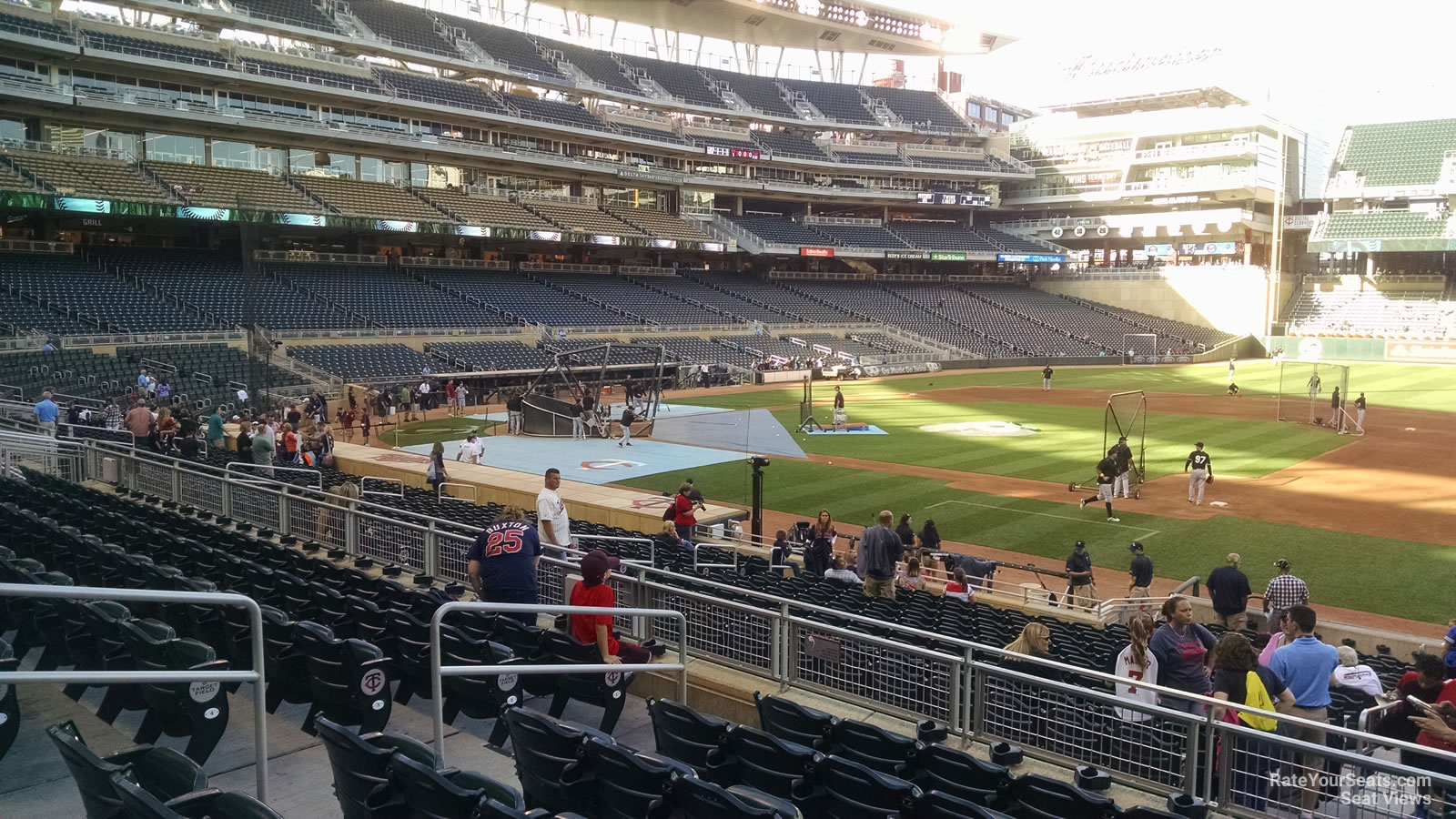 5/5/10 at Target Field  The Baseball Collector