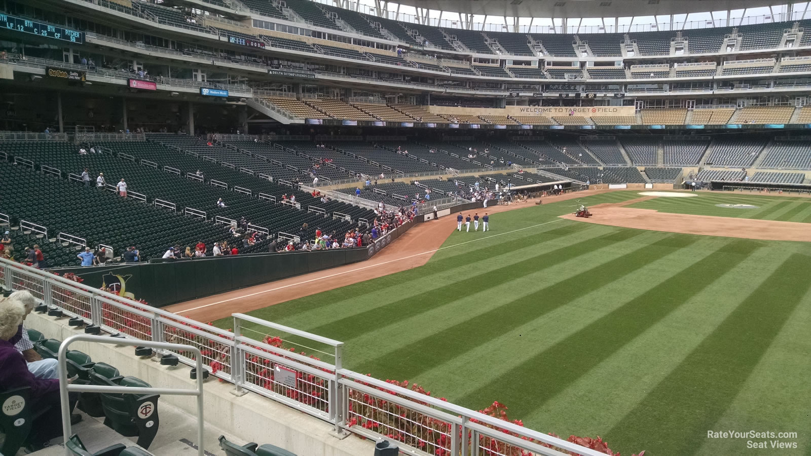 Interactive: A 360-degree view from behind home plate at the Minnesota  Twins' Target Field – Twin Cities