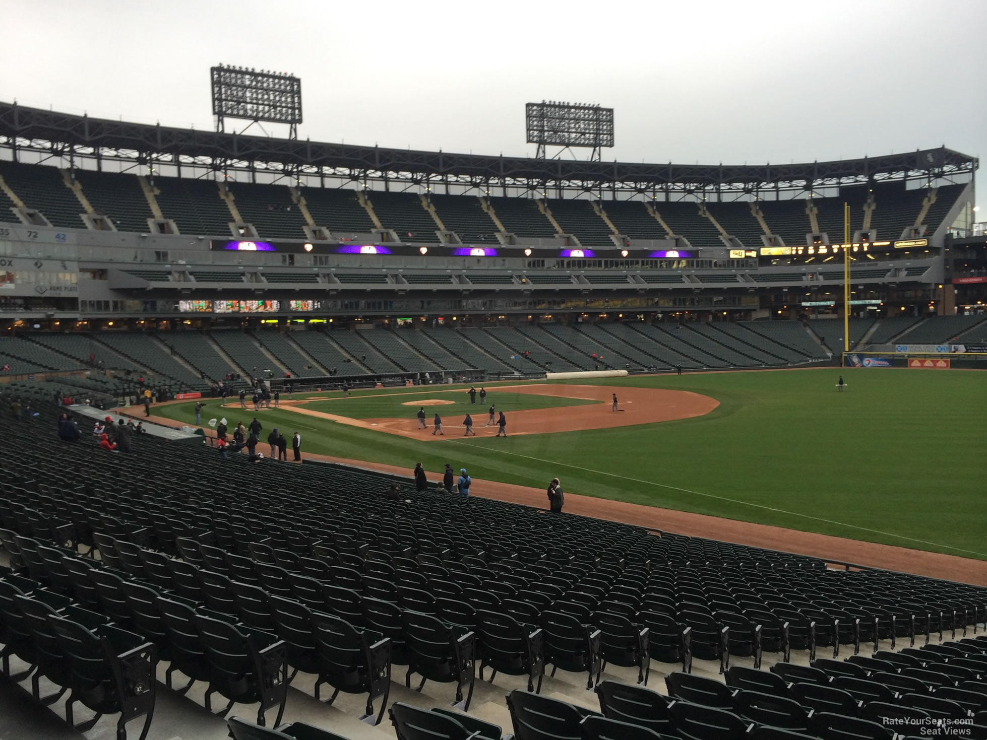 Guaranteed Rate Field Section 113 - RateYourSeats.com