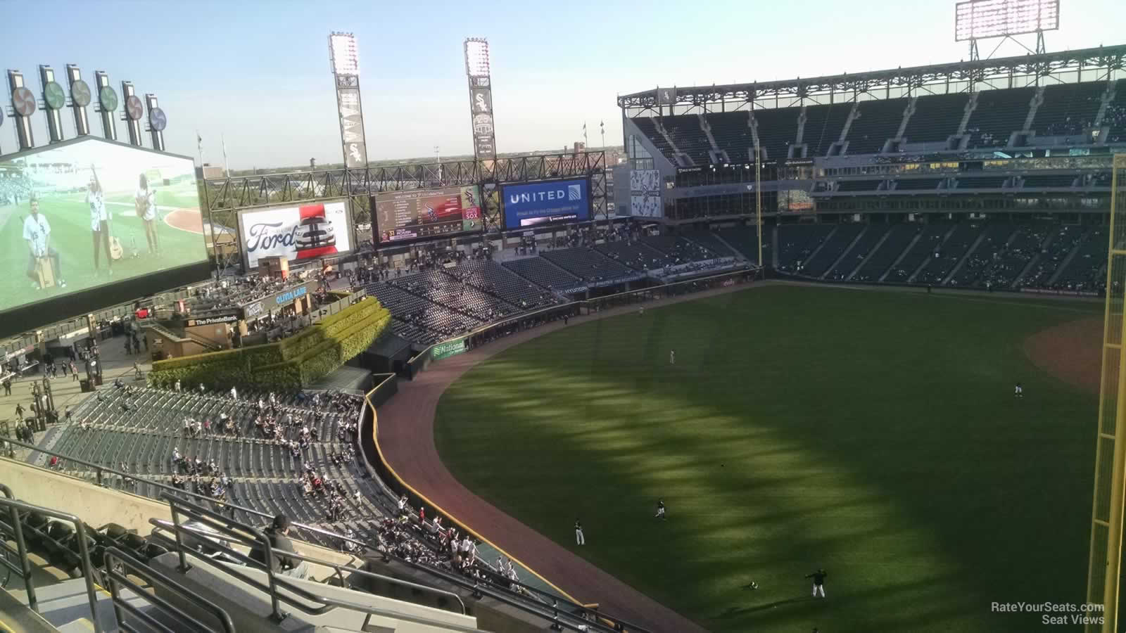 section 557, row 9 seat view - rate field