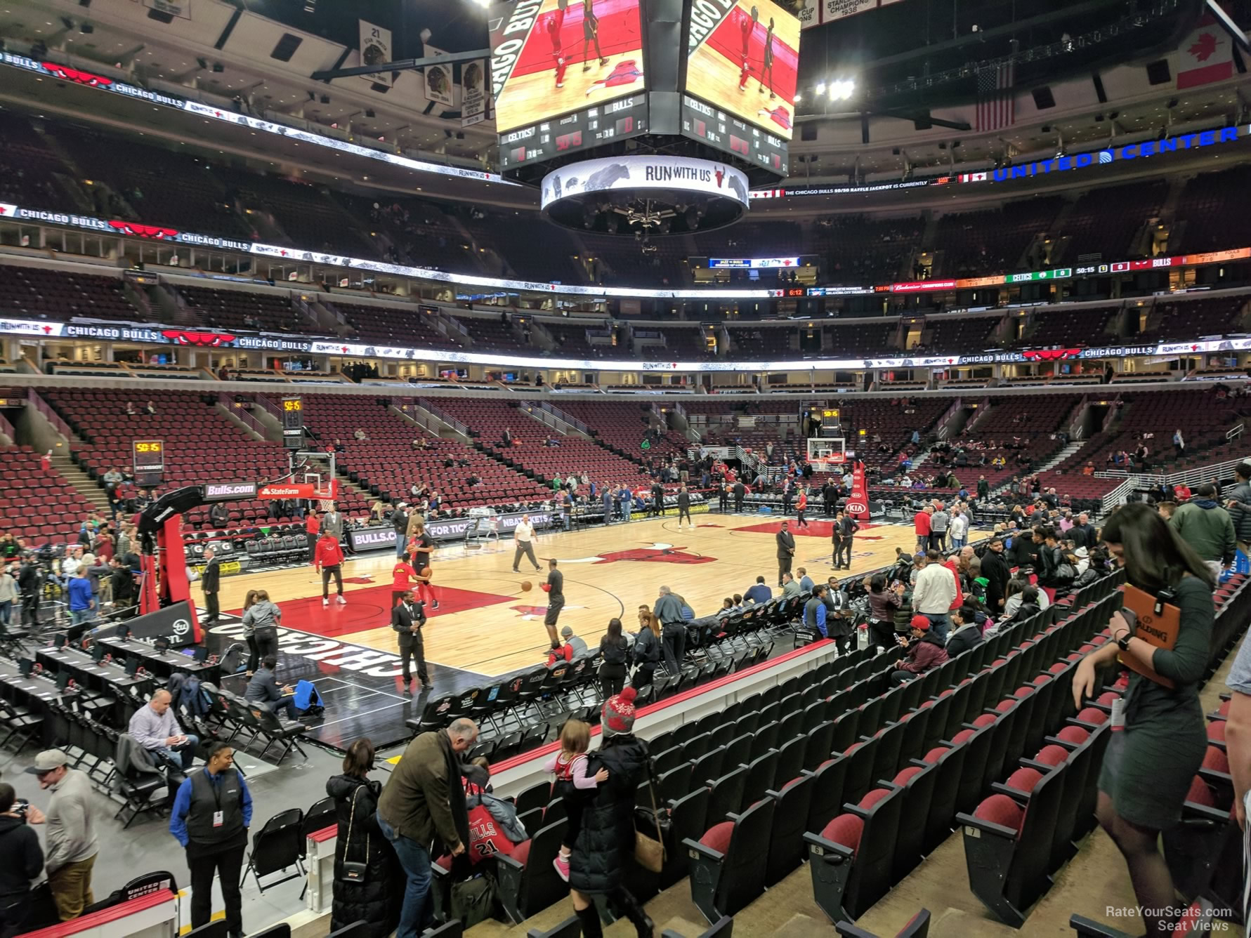 Section 114 at United Center - Chicago Bulls - RateYourSeats.com