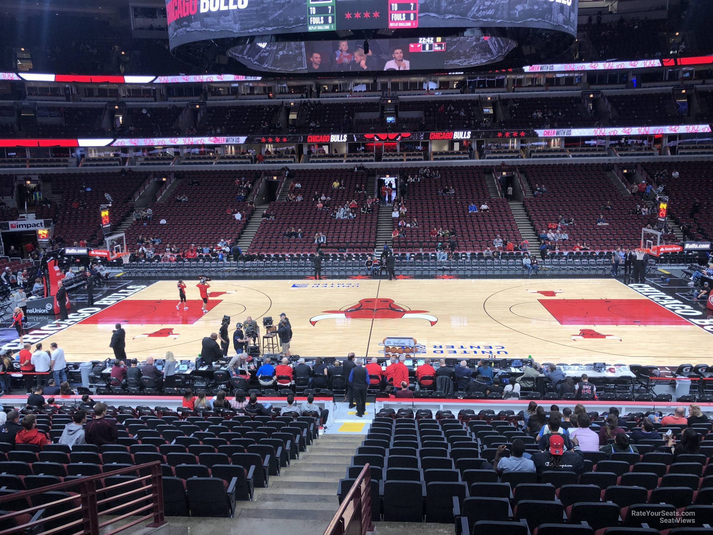 Section 122 at United Center - RateYourSeats.com