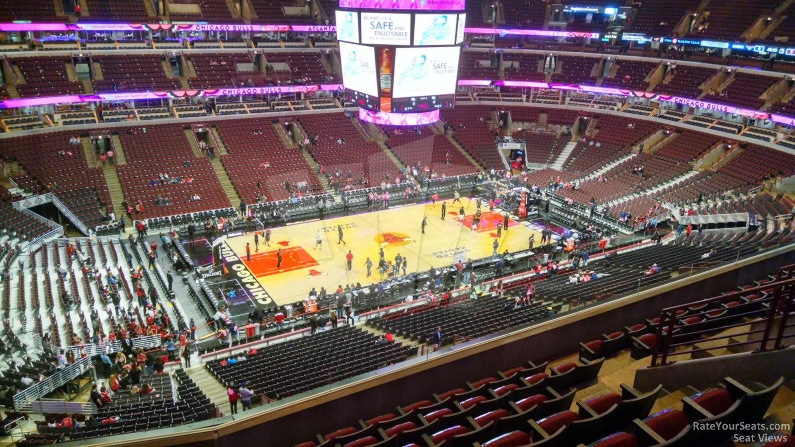 United Center Section 303 - Chicago Bulls - RateYourSeats.com