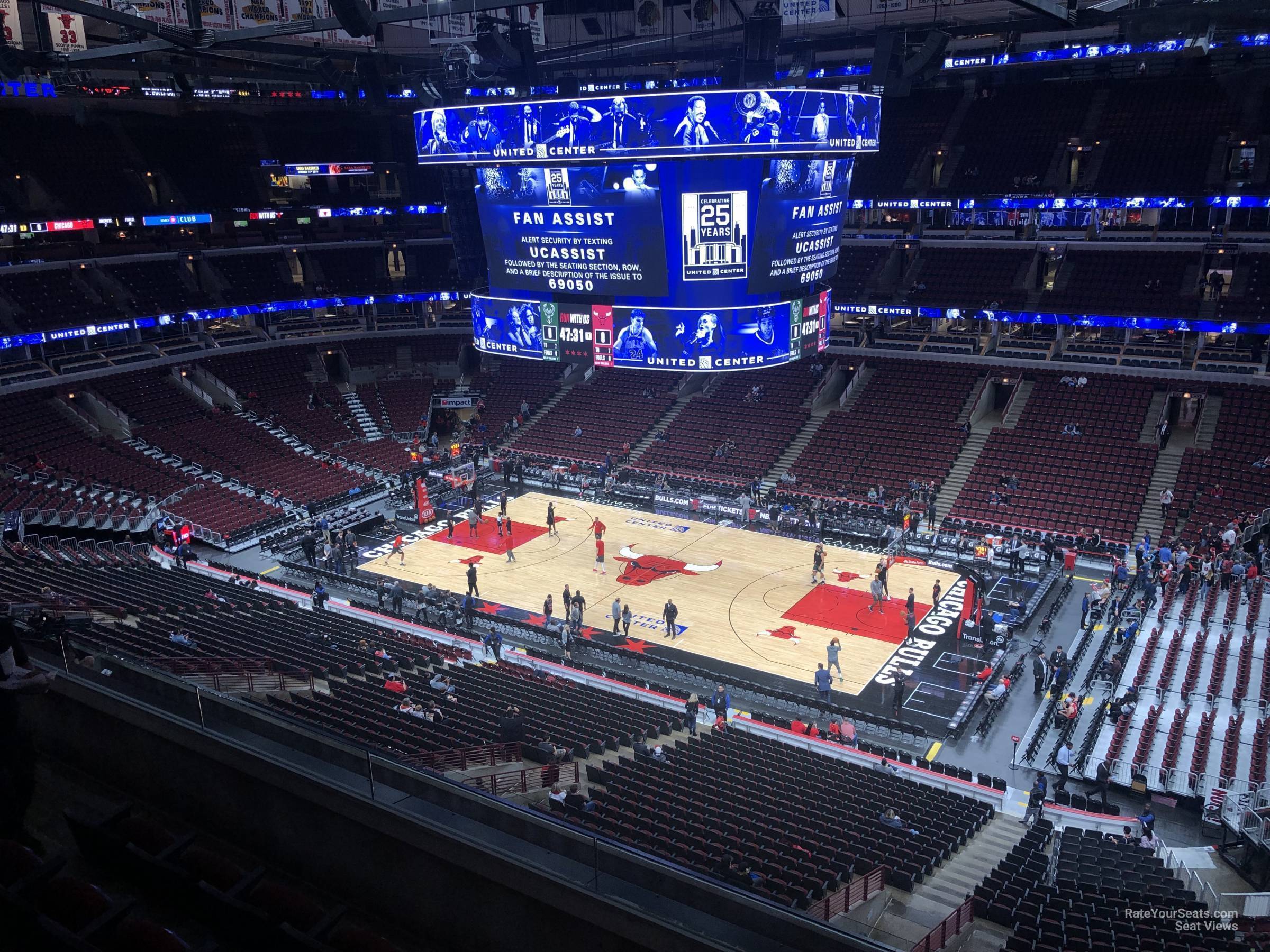 Section 315 at United Center - Chicago Bulls - RateYourSeats.com