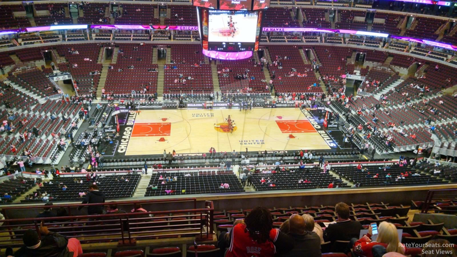 United Center Section 318 - Chicago Bulls - RateYourSeats.com