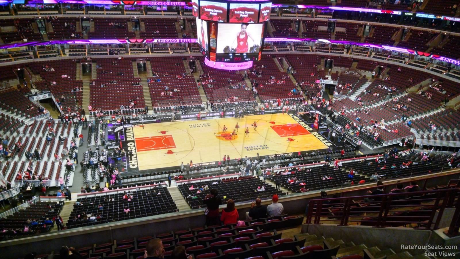 United Center Section 319 - Chicago Bulls - RateYourSeats.com