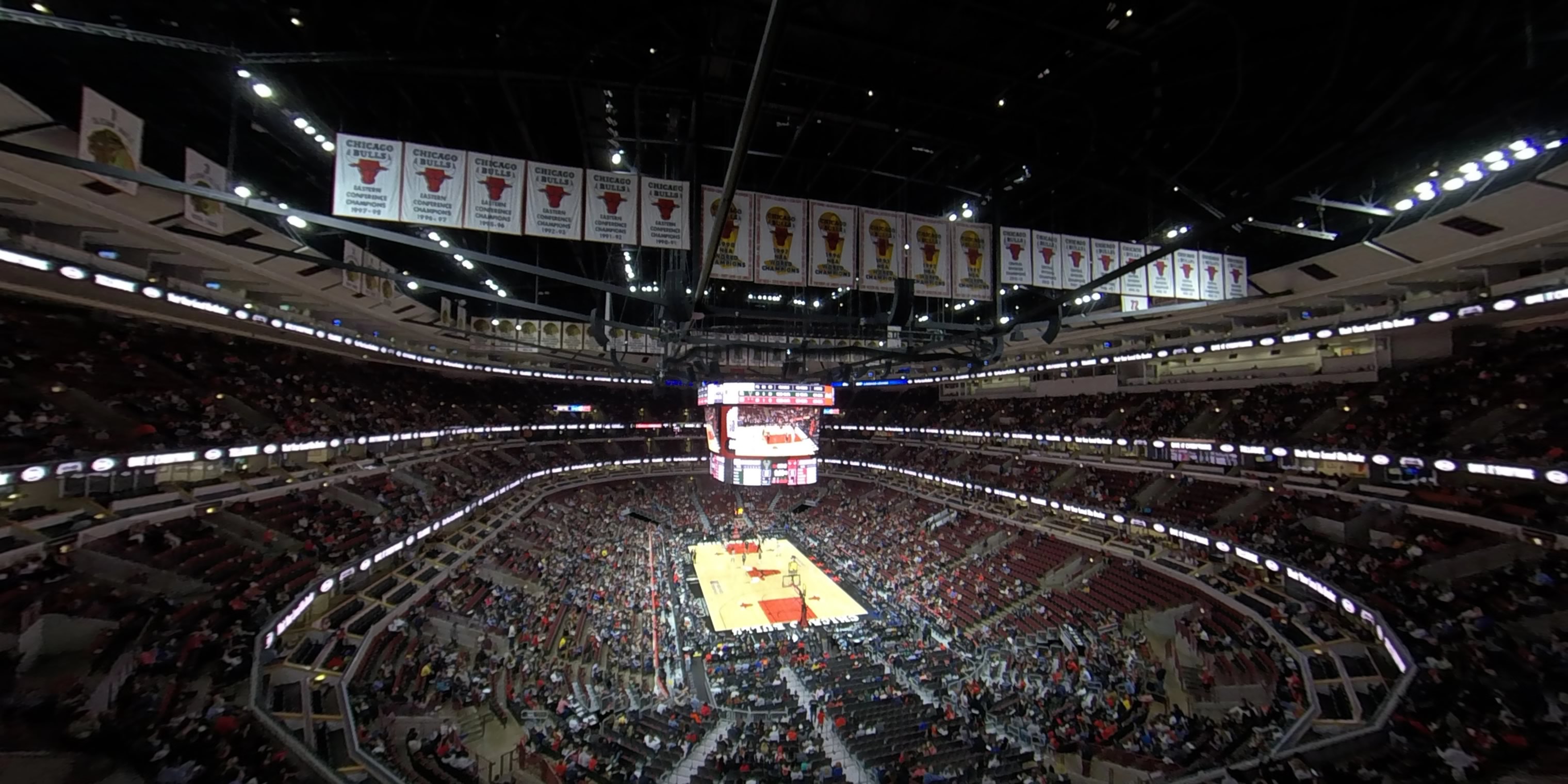 Toronto Raptors at Chicago Bulls Tickets - 10/27/23 at United Center in  Chicago, IL