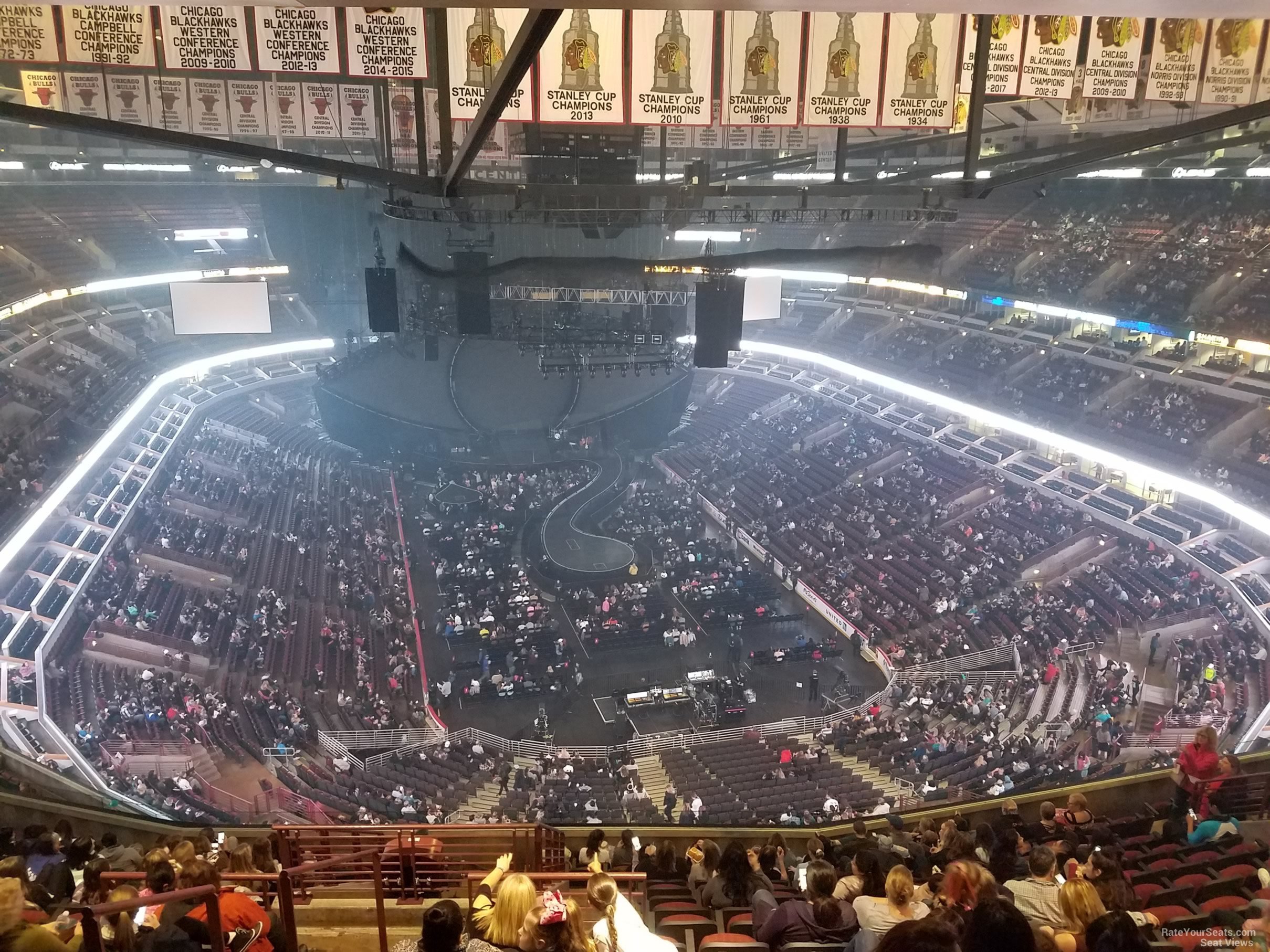 section 310, row 17 seat view  for concert - united center