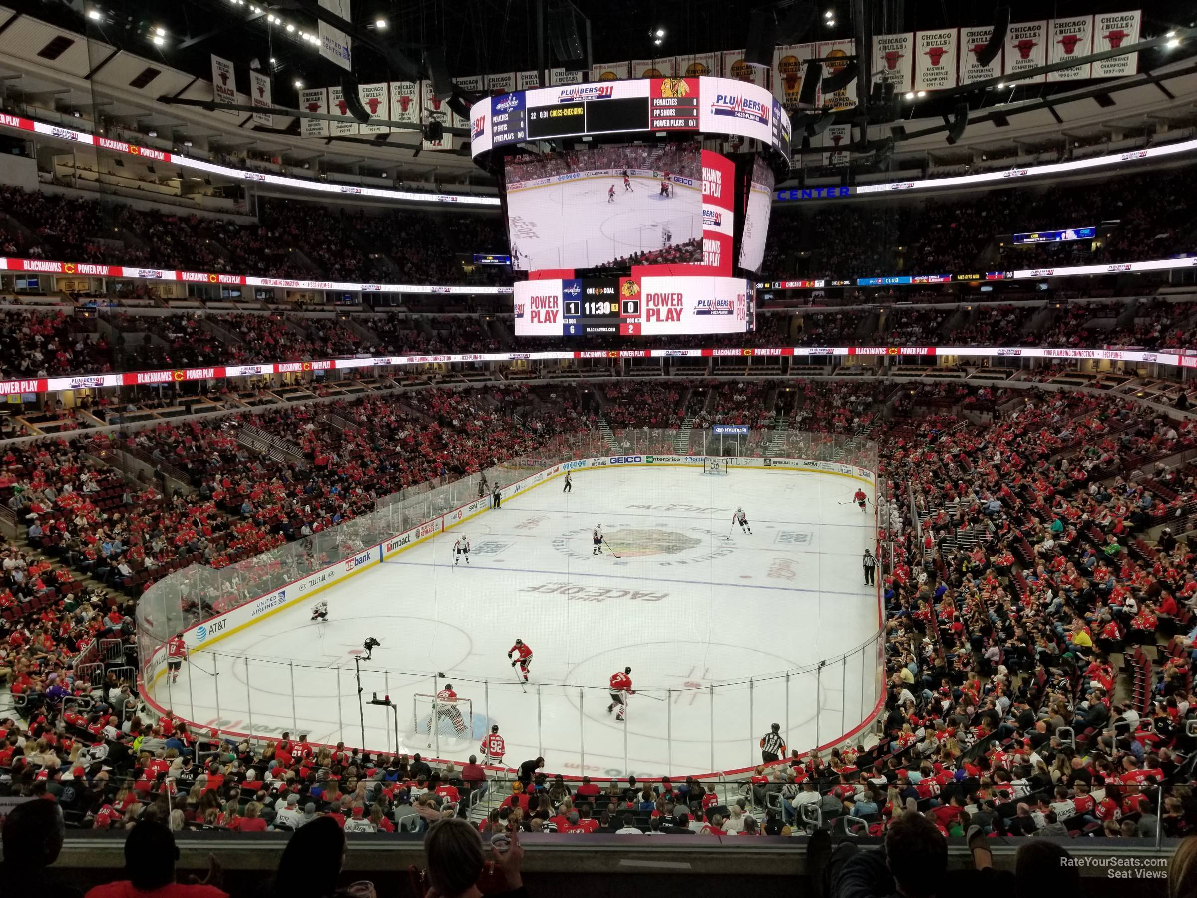 Section 207 at United Center - Chicago Blackhawks - RateYourSeats.com