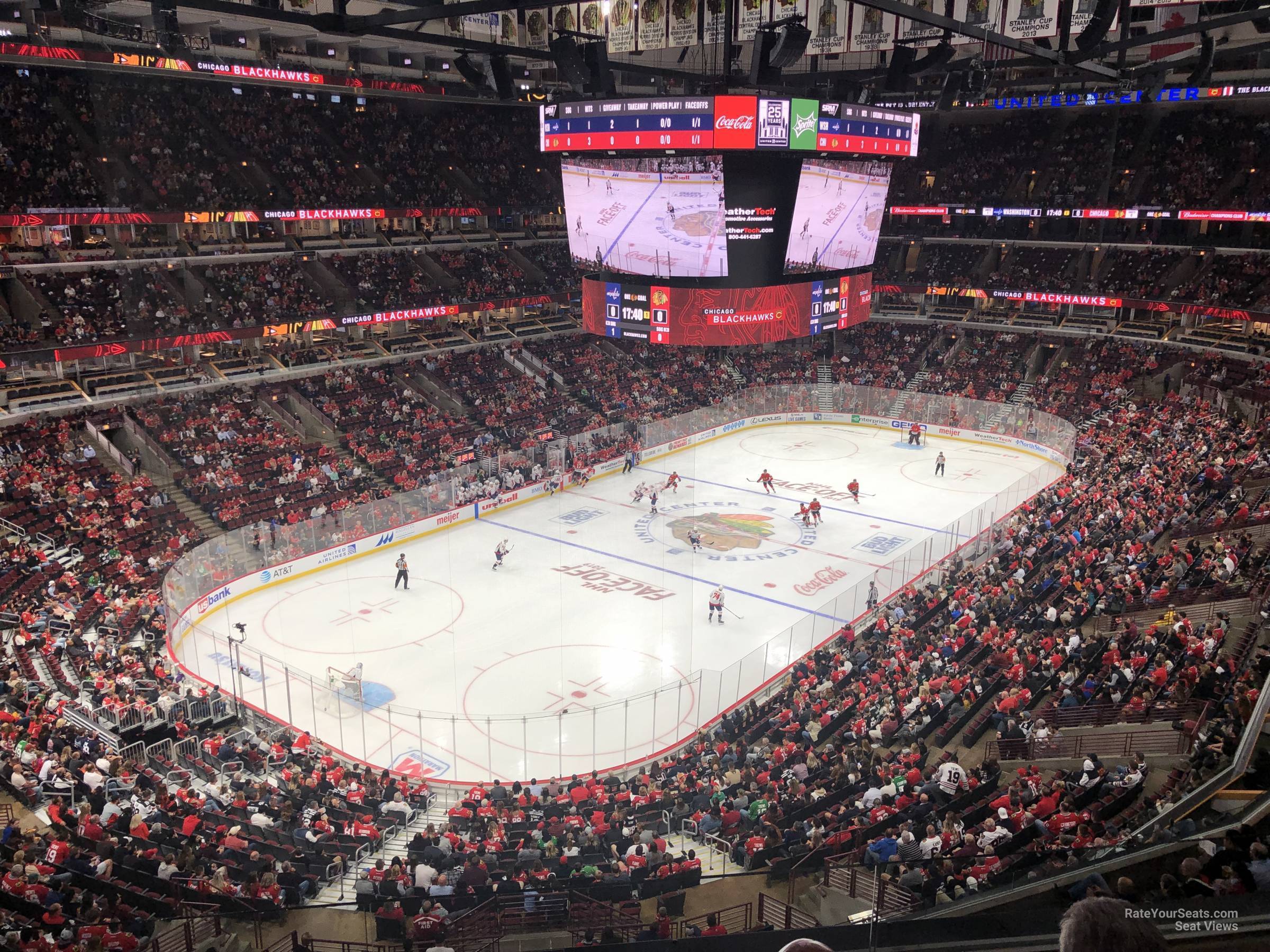 Section 322 at United Center - Chicago Blackhawks - RateYourSeats.com