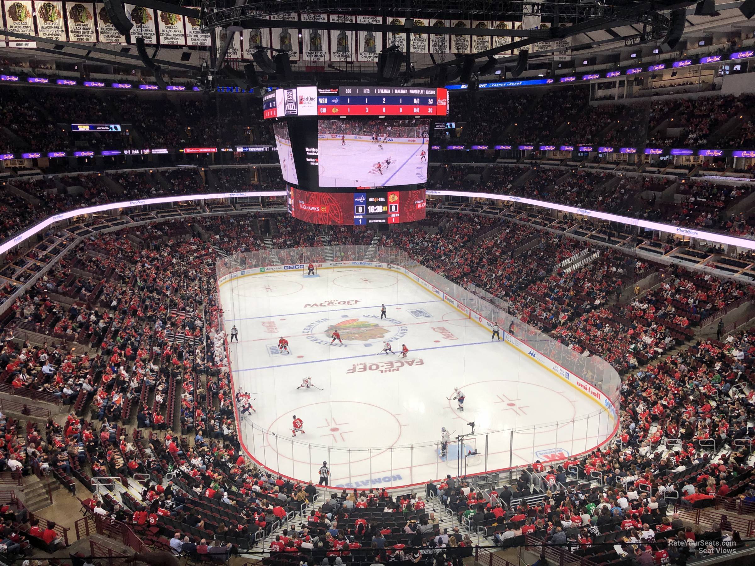 Section 327 at United Center - Chicago Blackhawks - RateYourSeats.com