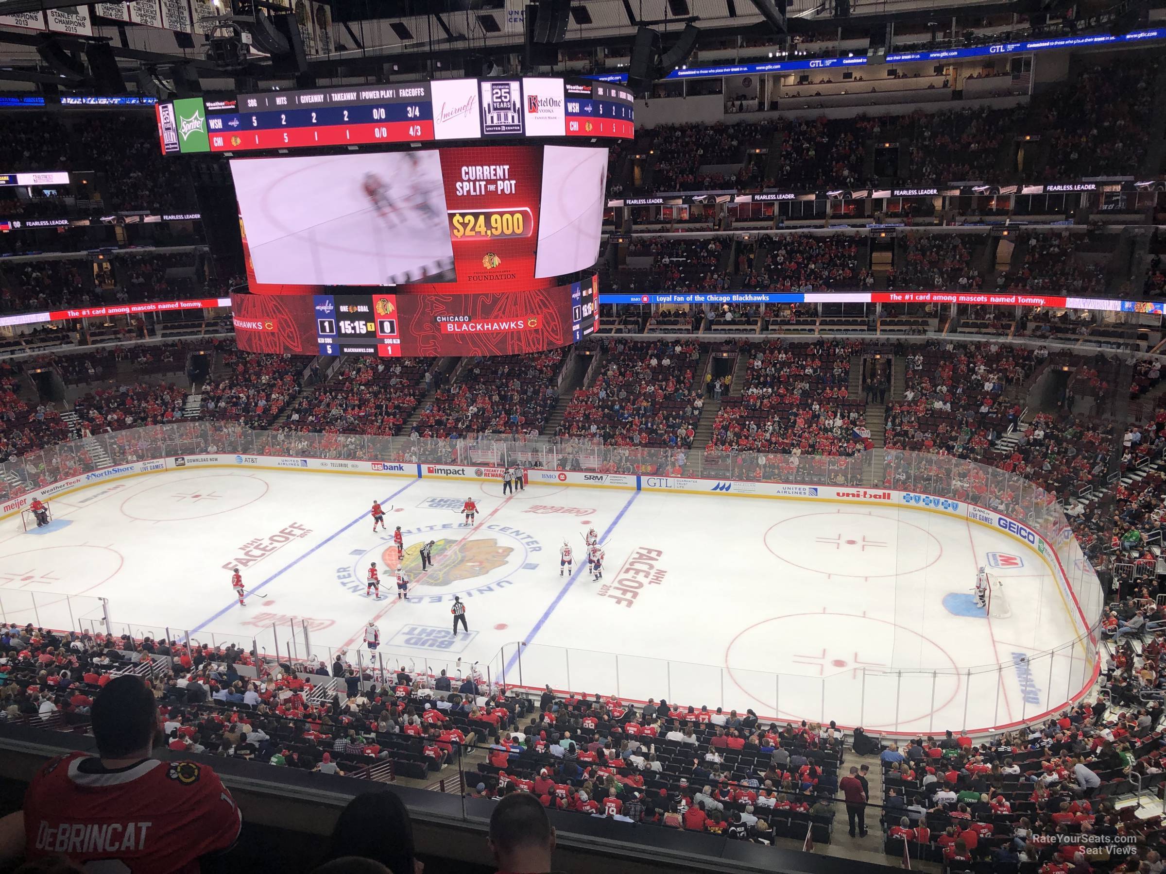 section 332, row 3 seat view  for hockey - united center