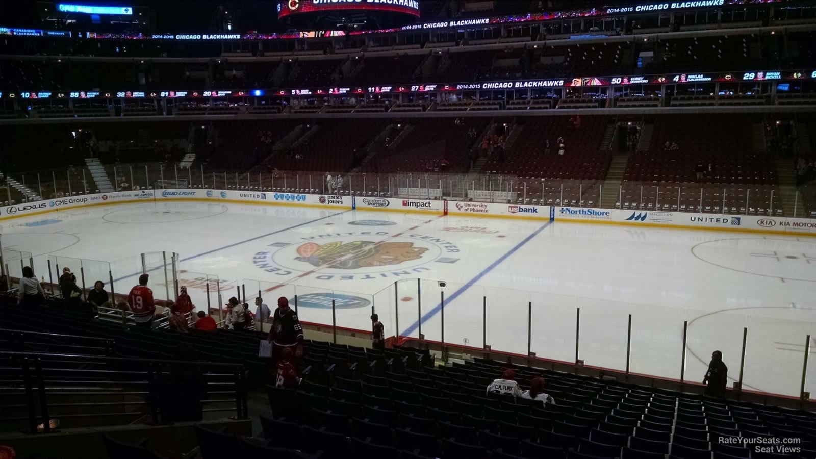 United Center Section 121 - Chicago Blackhawks - RateYourSeats.com