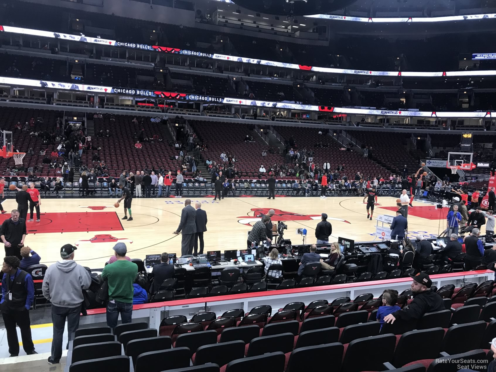 Section 101 at United Center - Chicago Bulls - RateYourSeats.com