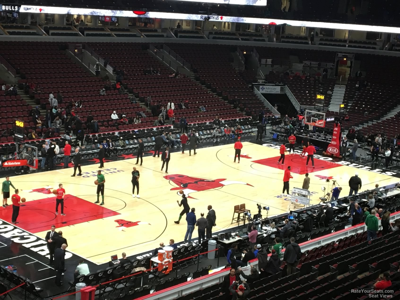 Section 204 at United Center - Chicago Bulls - RateYourSeats.com