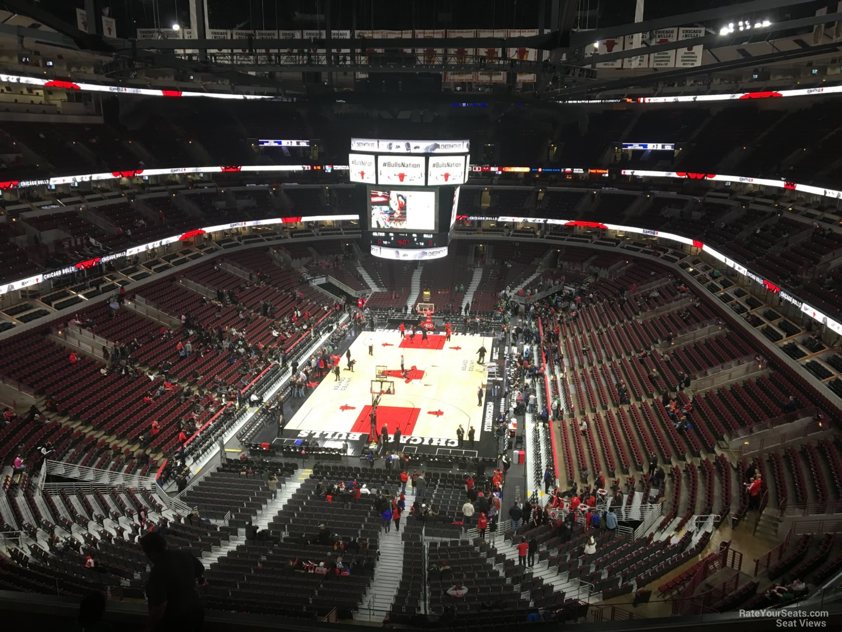 United Center Section 308 - Chicago Bulls - RateYourSeats.com