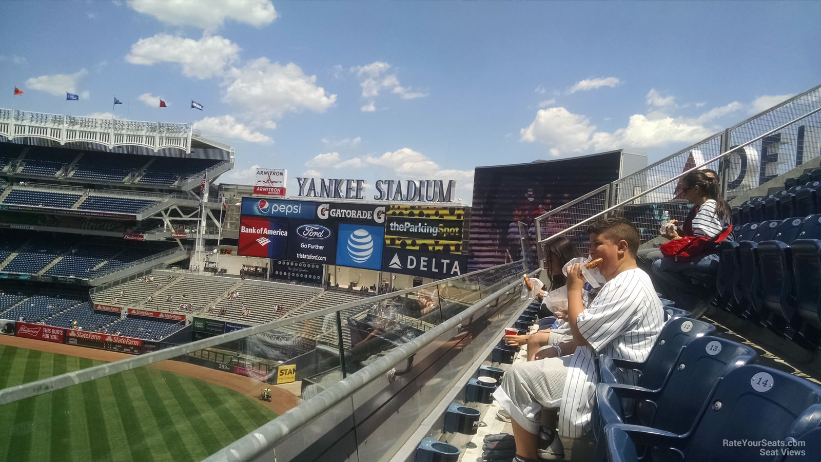 yankee stadium concert seats section a1 row 3｜TikTok Search