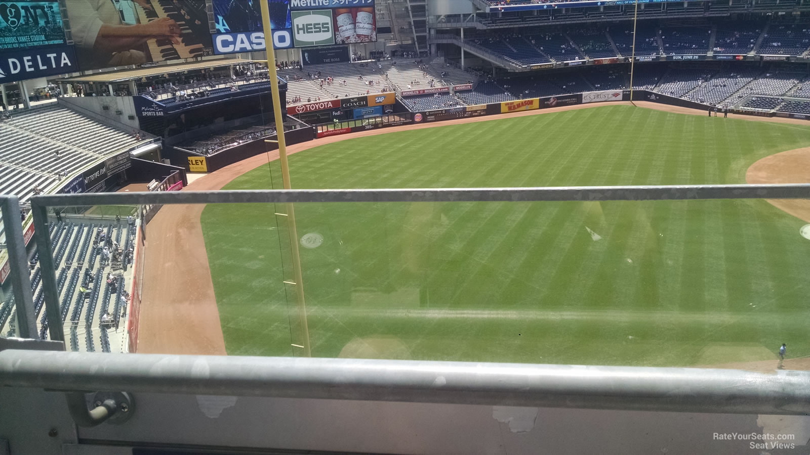 yankee stadium concert seats section a1 row 3｜TikTok Search