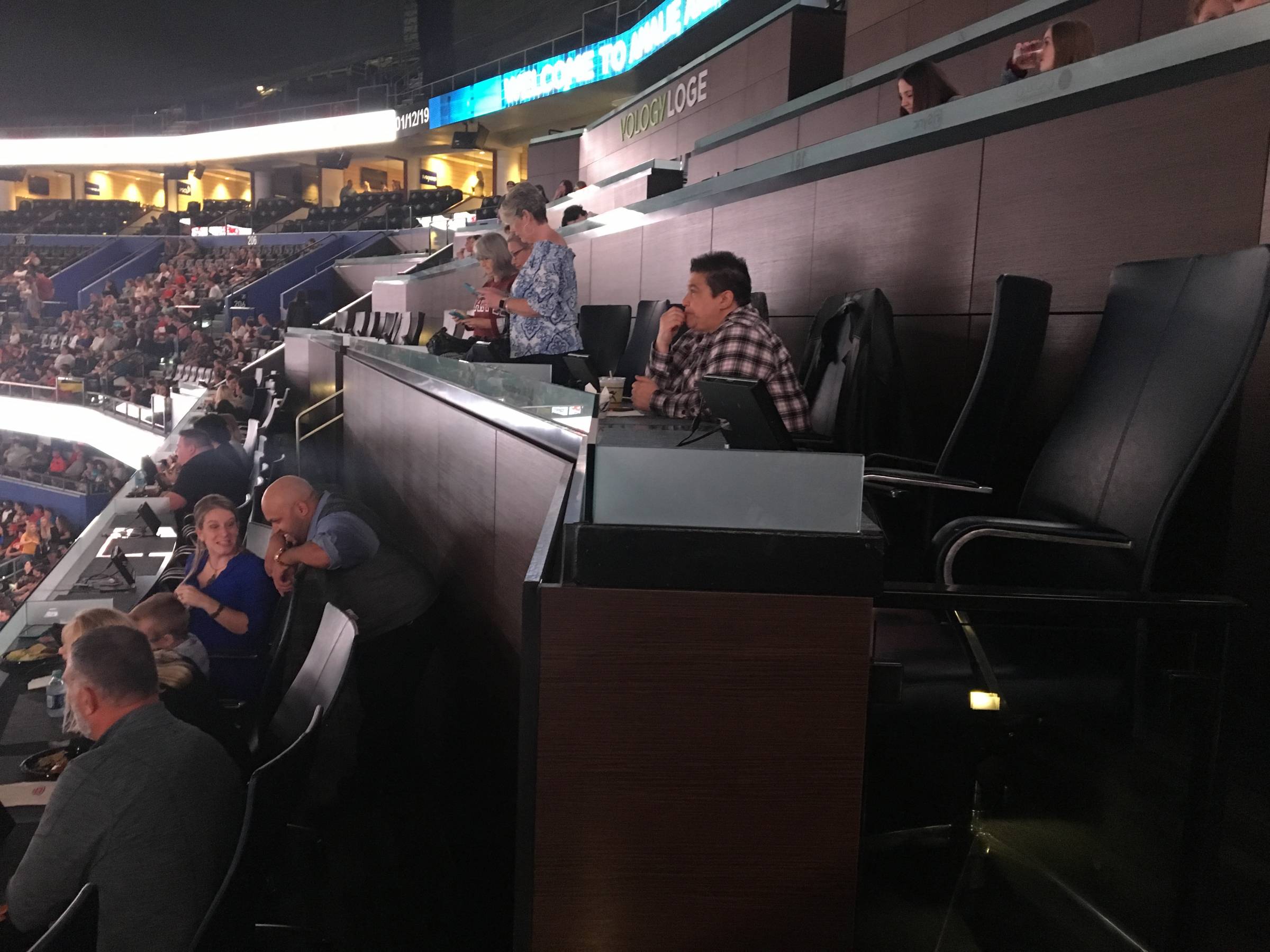 connectwise Loge at Amalie Arena