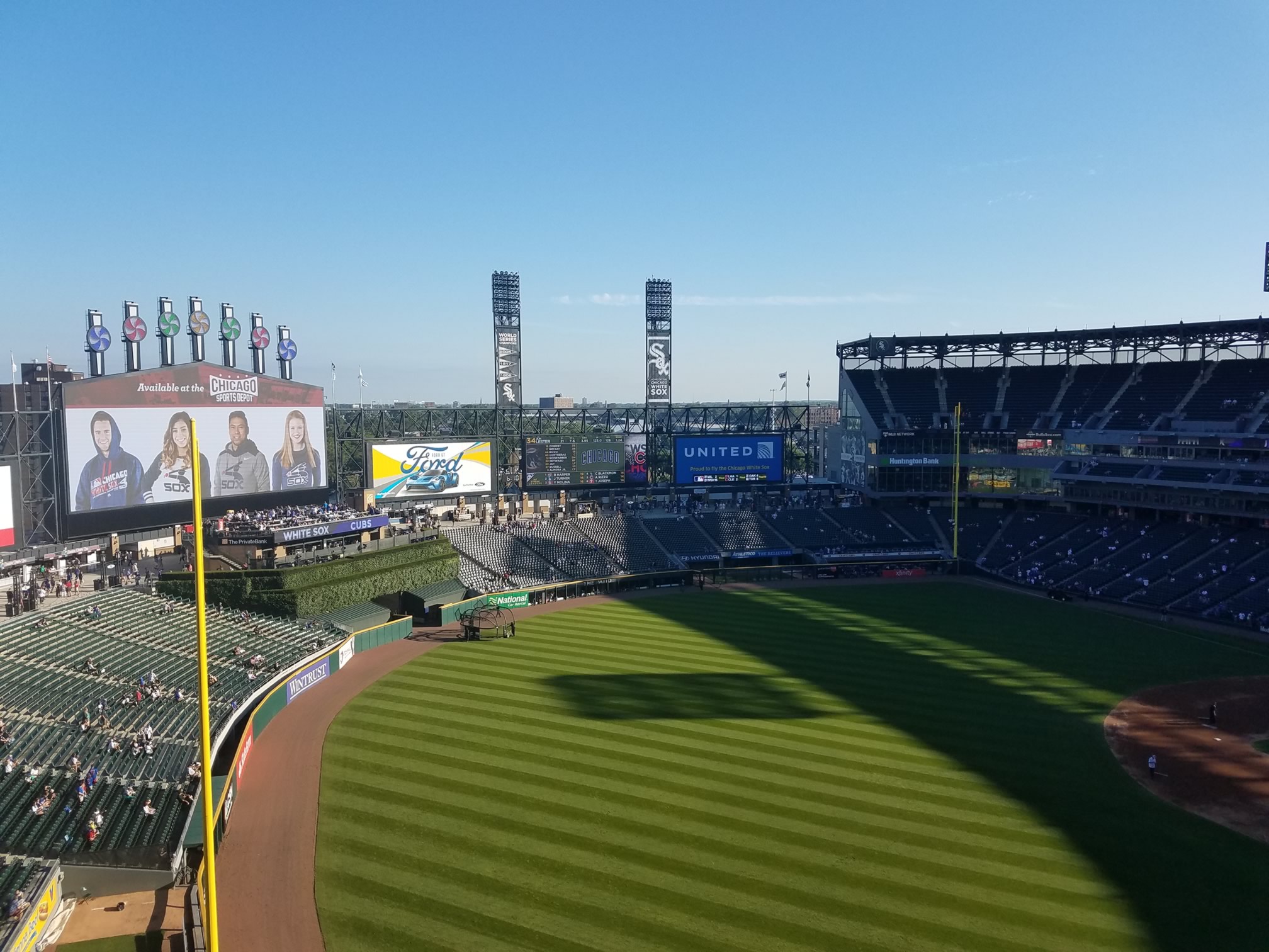 The 300s Reviews: Guaranteed Rate Field, Home of the Chicago White