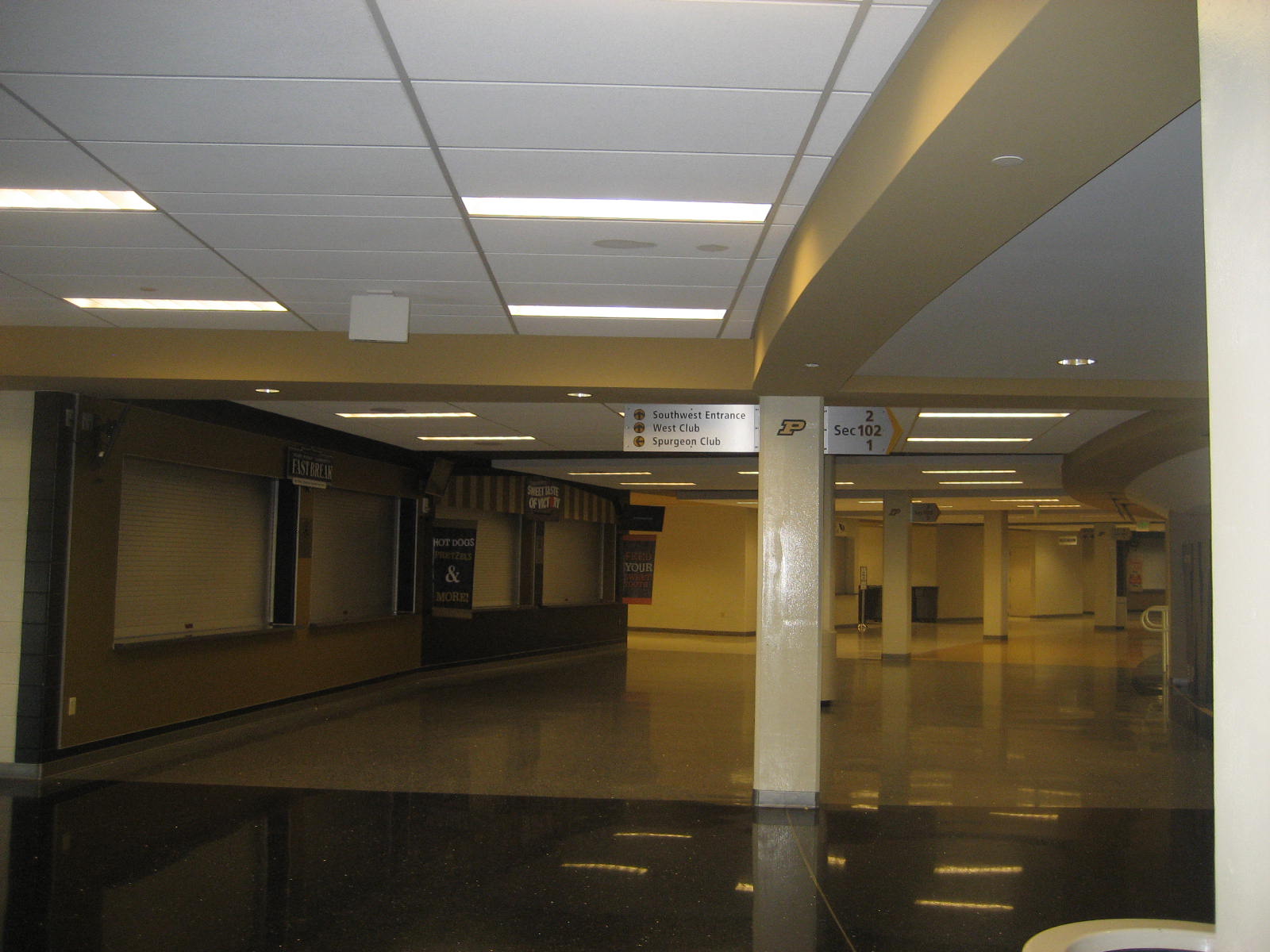 Lower concourse