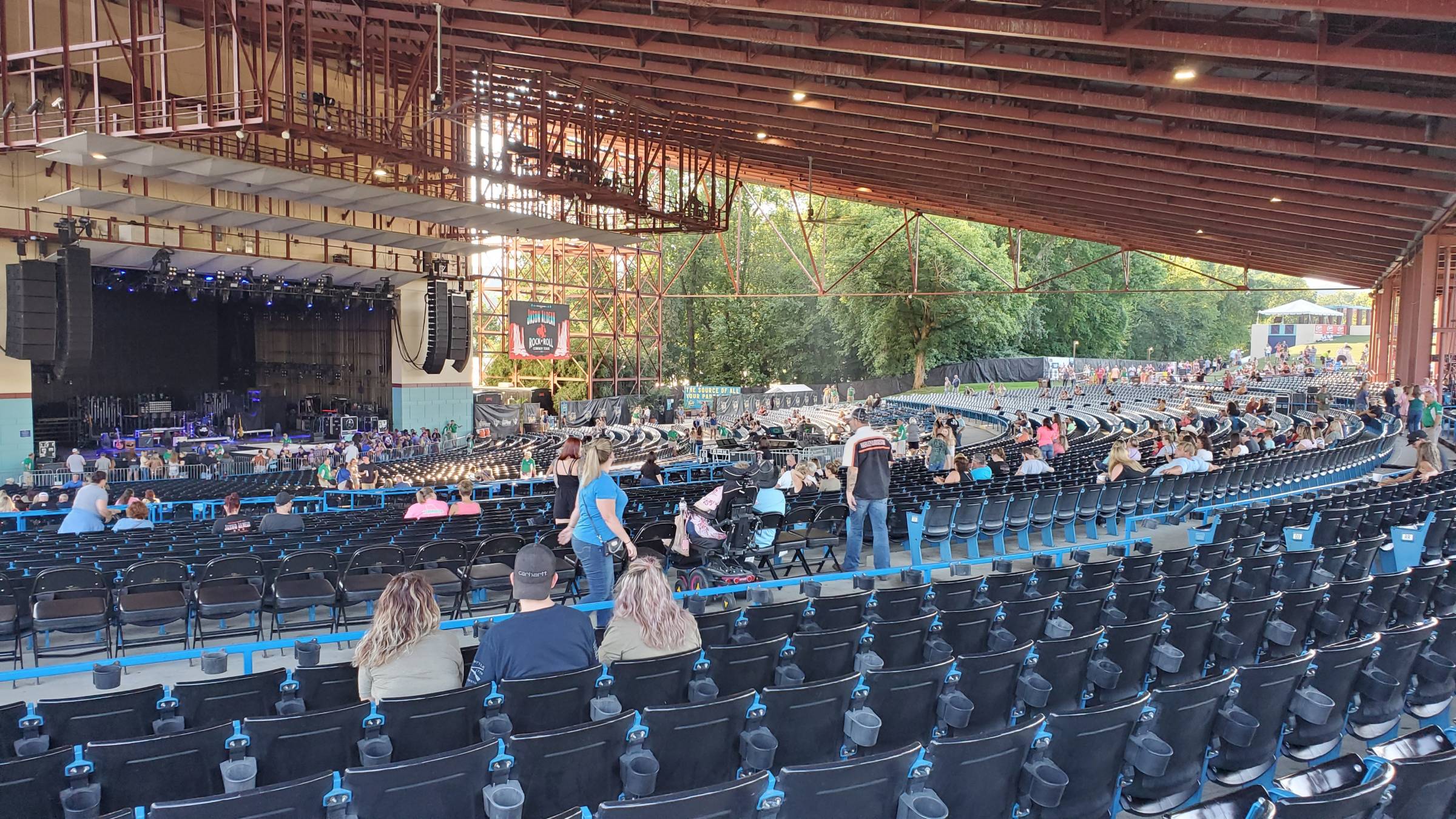 section-400-at-riverbend-music-center-rateyourseats