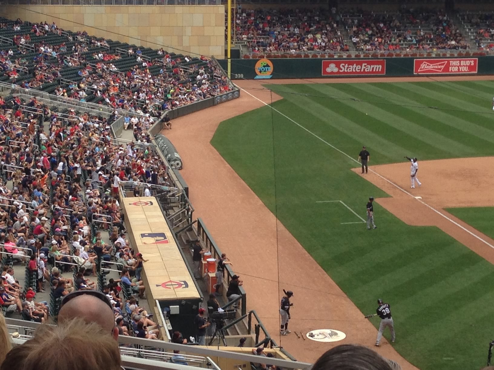 Target Field Seating for Twins Games - RateYourSeats.com